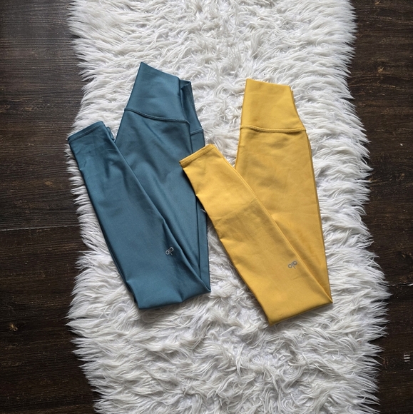 Alo Yoga Bundle  Teal and Yellow Leggings - Picture 1 of 8